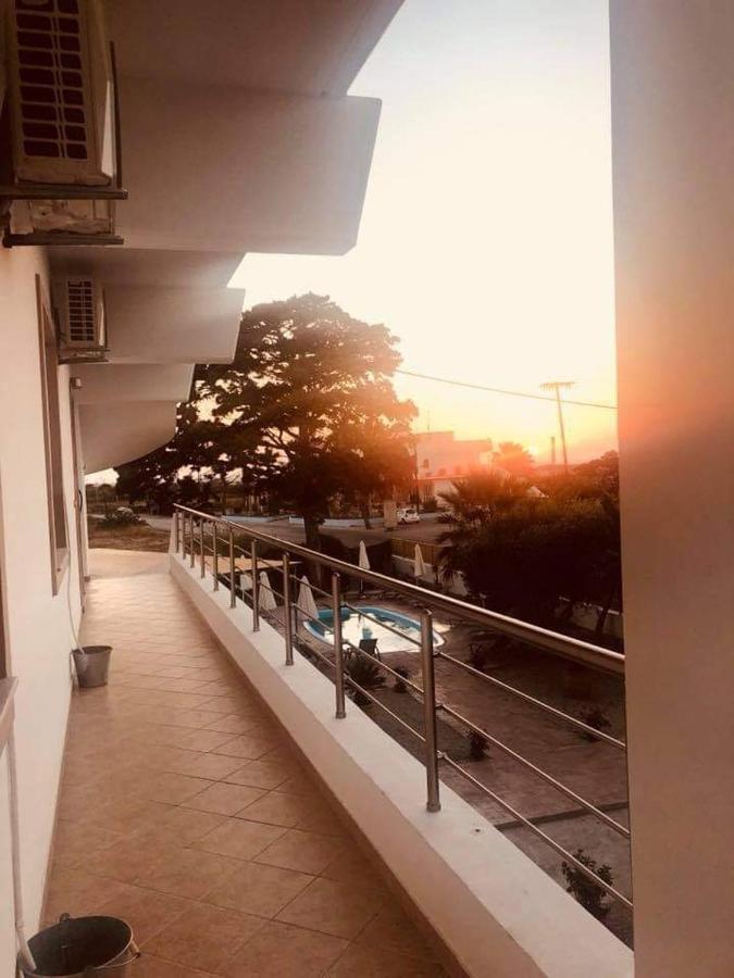 River'S Apartments Paradisi  Exterior photo