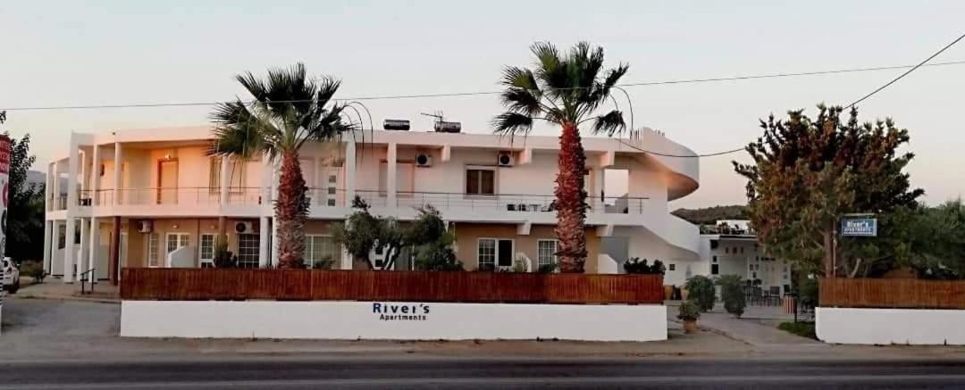 River'S Apartments Paradisi  Exterior photo